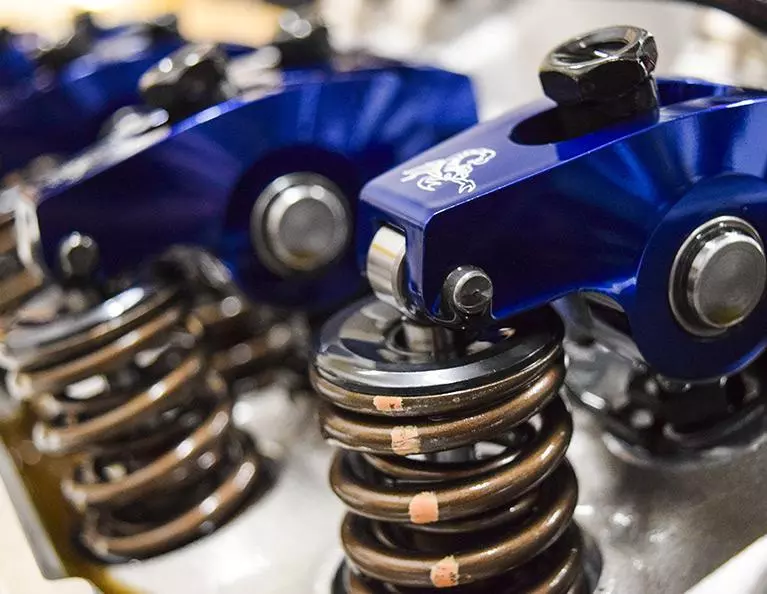 03 big block chevy roller rocker arms solutions custom engines chevy big block c632 ss c1 03 big block chevy roller rocker arms